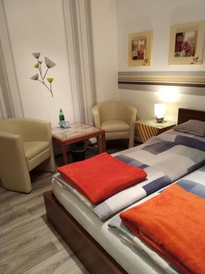Hotel Garni "Adria" ヴィントハーゲン エクステリア 写真