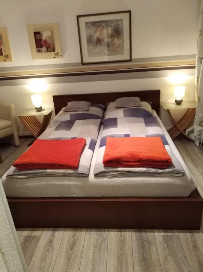 Hotel Garni "Adria" ヴィントハーゲン エクステリア 写真