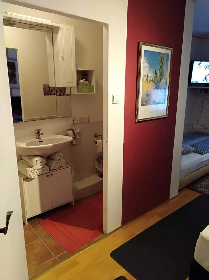 Hotel Garni "Adria" ヴィントハーゲン エクステリア 写真
