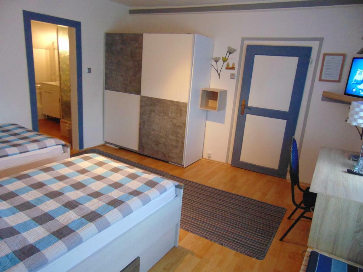 Hotel Garni "Adria" ヴィントハーゲン エクステリア 写真